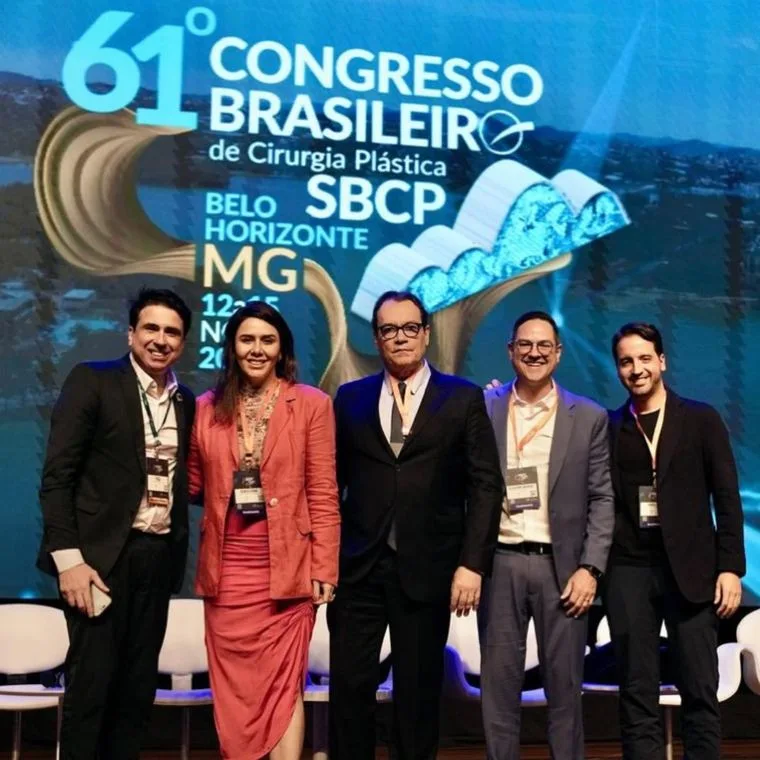 Instagram Dr. Daniel Leal - Presença em congresso brasileiro de cirurgia plástica